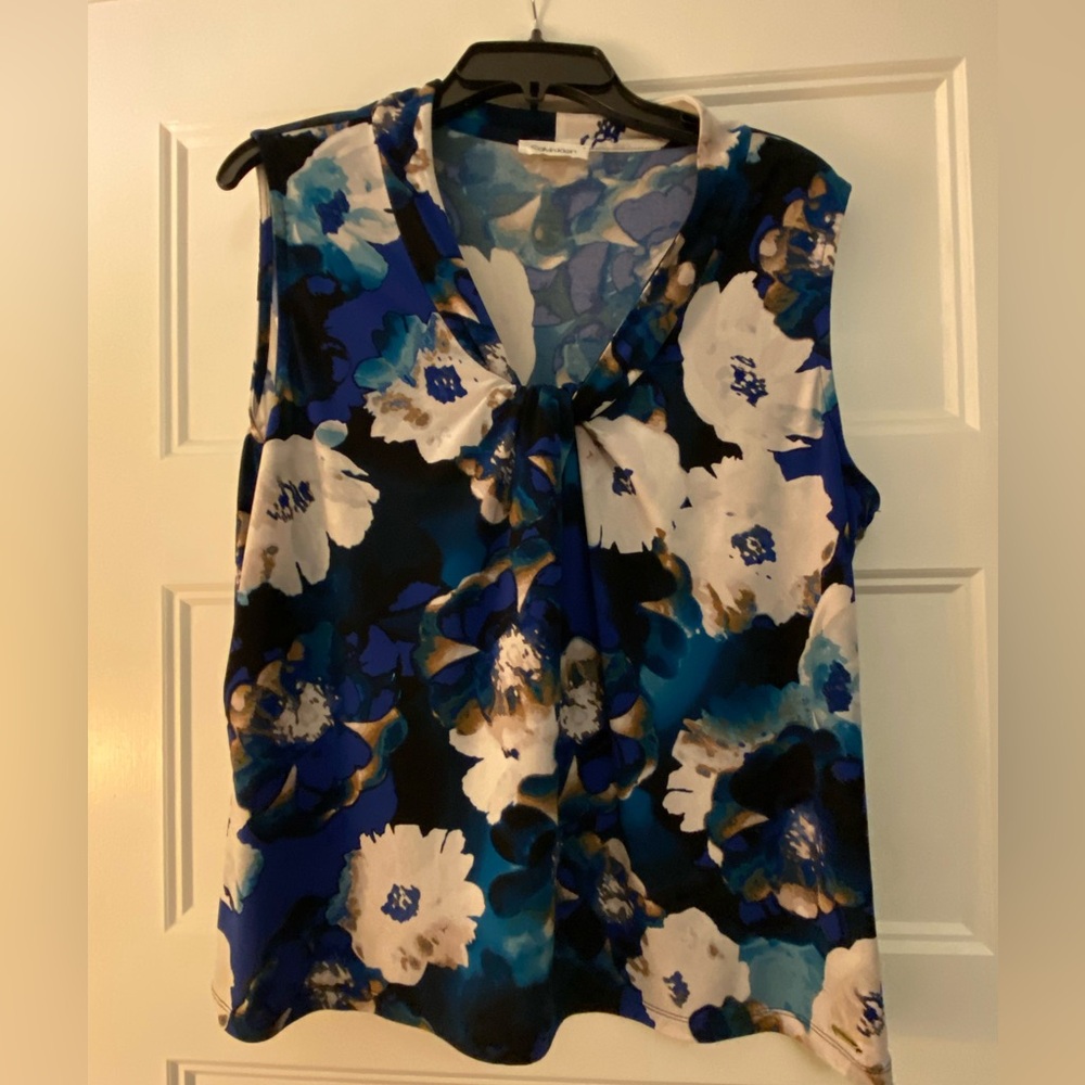 CALVIN KLIEN SLEEVELESS KNOT FRONT TOP SZ XL
